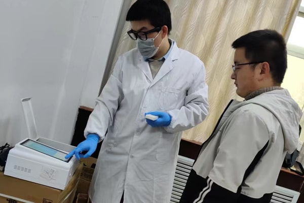 甘肅鎮(zhèn)原縣市場監(jiān)督管理局引進(jìn)多臺優(yōu)云譜食品快檢儀器
